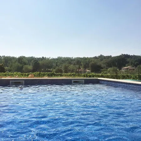 Charmante Mit Gepflegtem Garten Und Beheiztem Pool By Interhome Vakantiehuis